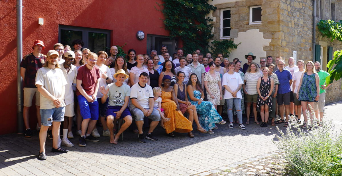 Sommerfest 2026 Gruppenfoto1.jpg
